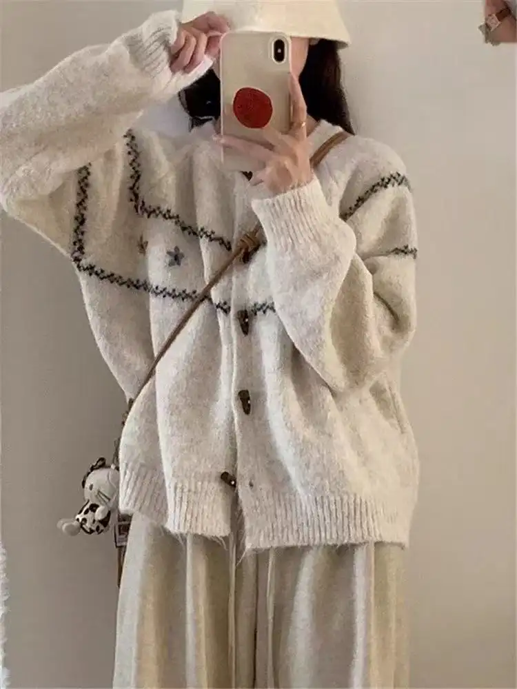 한국인기 아이보리 라운드넥 가디건 상세 이미지 6