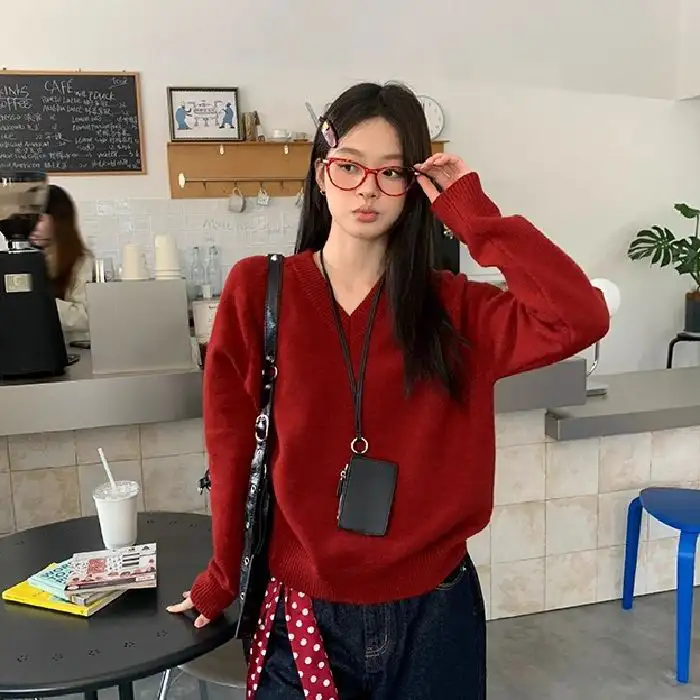V넥 루즈핏 니트 상세 이미지 3