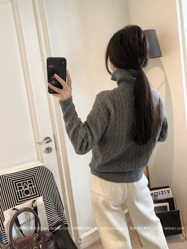 꽈배기 단추 하이넥 가디건 상세 이미지 10