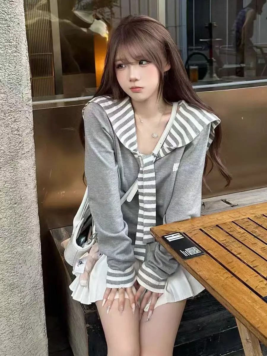 스트라이프 네이비 칼라 긴소매 니트 상세 이미지 4