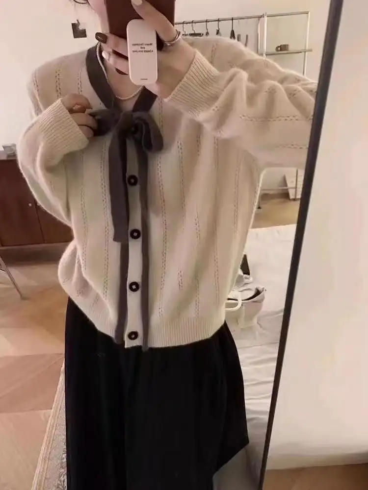 나비 리본 V넥 니트 가디건 상세 이미지 1