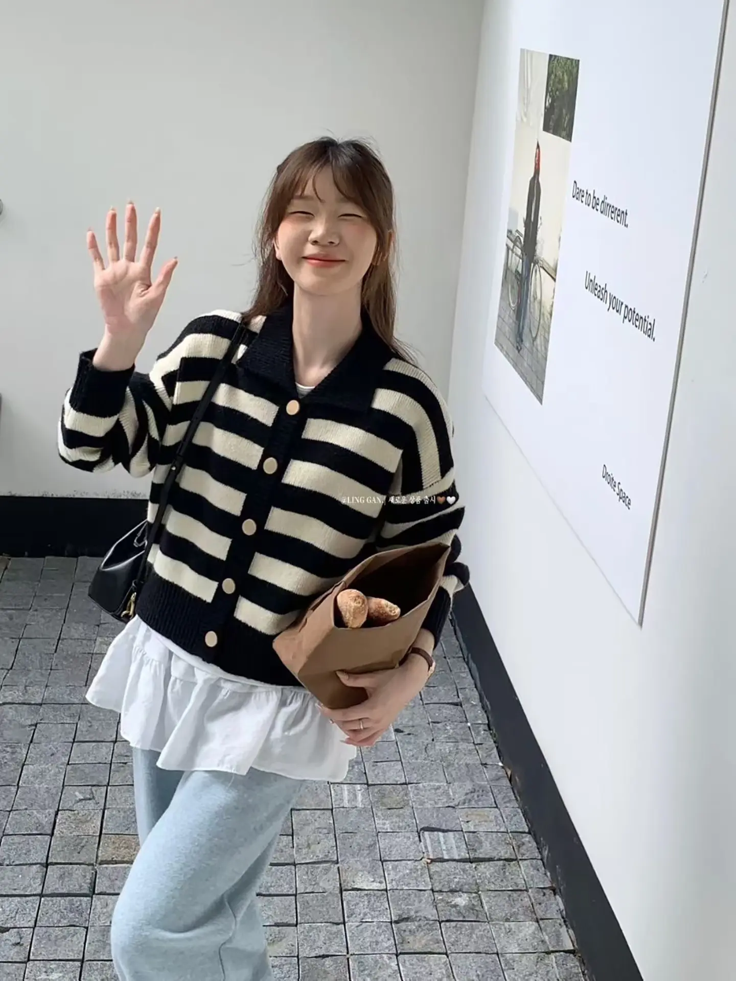 한국인기 폴드 칼라 스트라이프 가디건 상세 이미지 10