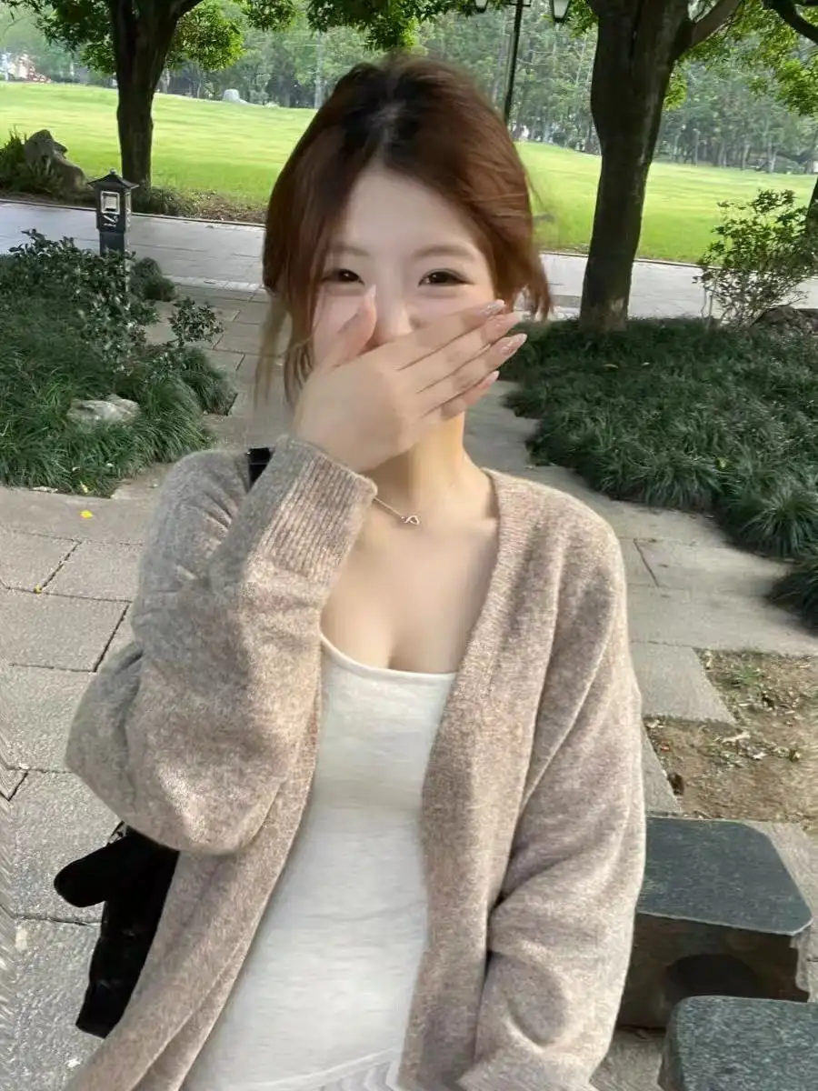 한국인기 루즈핏 가디건 니트 상세 이미지 2