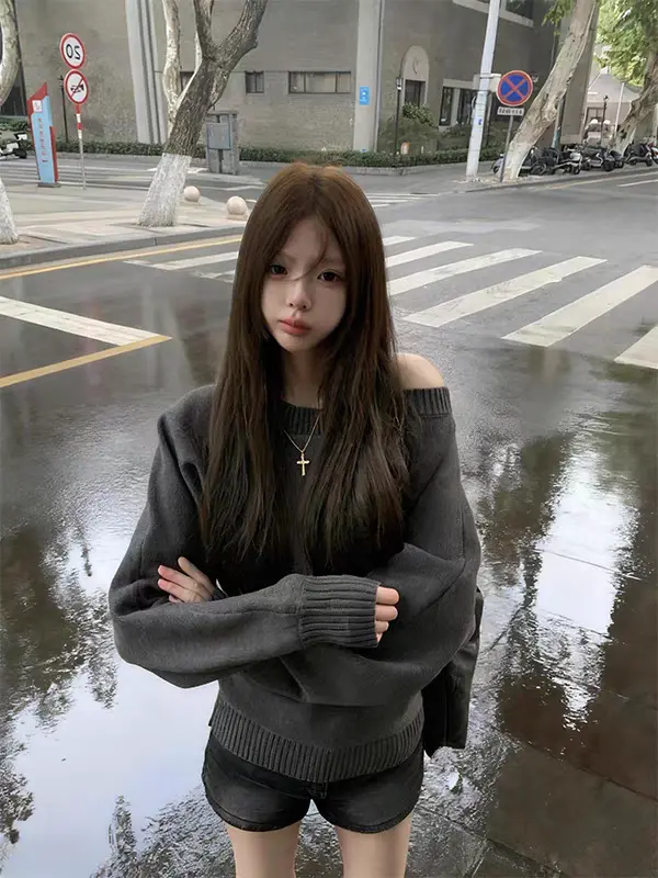 오프숄더 루즈 니트 상세 이미지 2