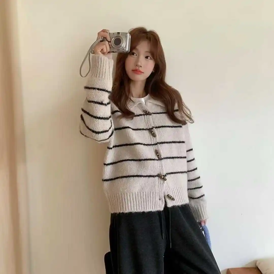한국인기 폴드 칼라 스트라이프 루즈핏 가디건 상세 이미지 2