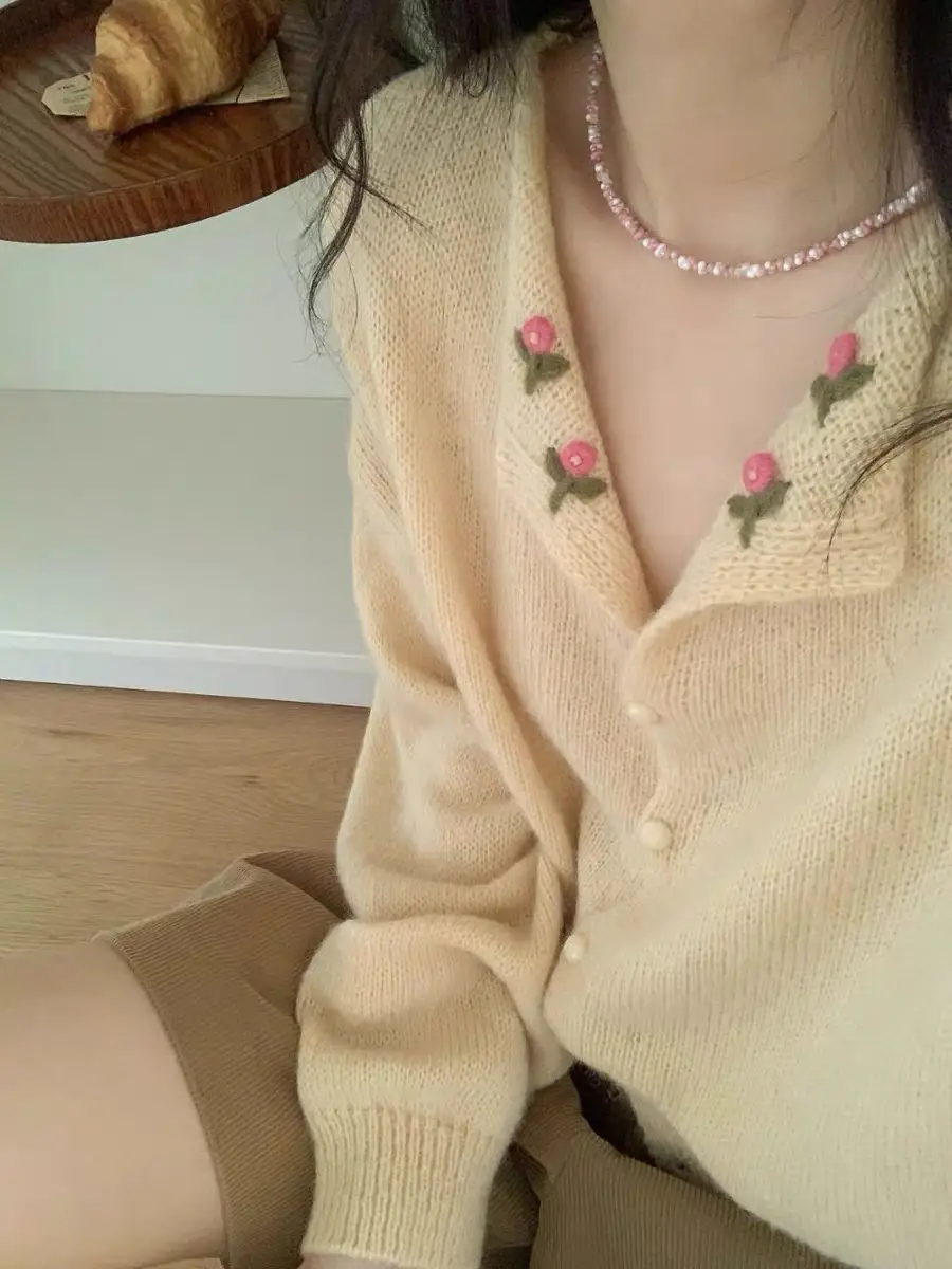 플라워 자수 폴드 칼라 가디건 상세 이미지 2