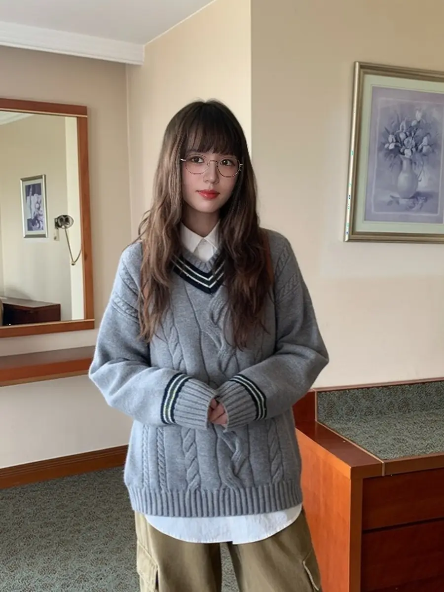 V넥 케이블 니트 상세 이미지 2