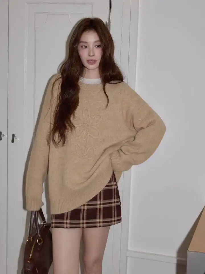 라운드넥 루즈핏 니트 상세 이미지 1