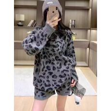 批发美式复古高级感针织套装女2025新款慵懒风圆领豹纹毛衣小个子短裤