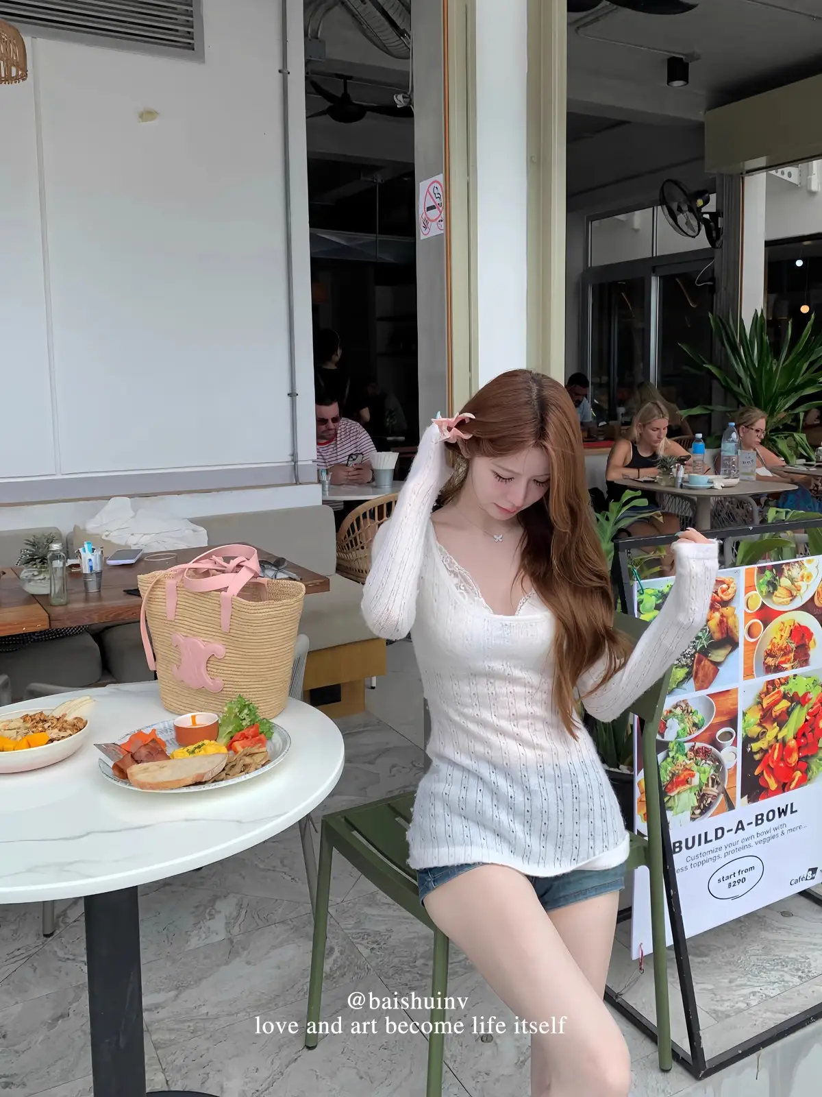 라운드넥 디자인 허리 조임 긴소매 니트 상세 이미지 27
