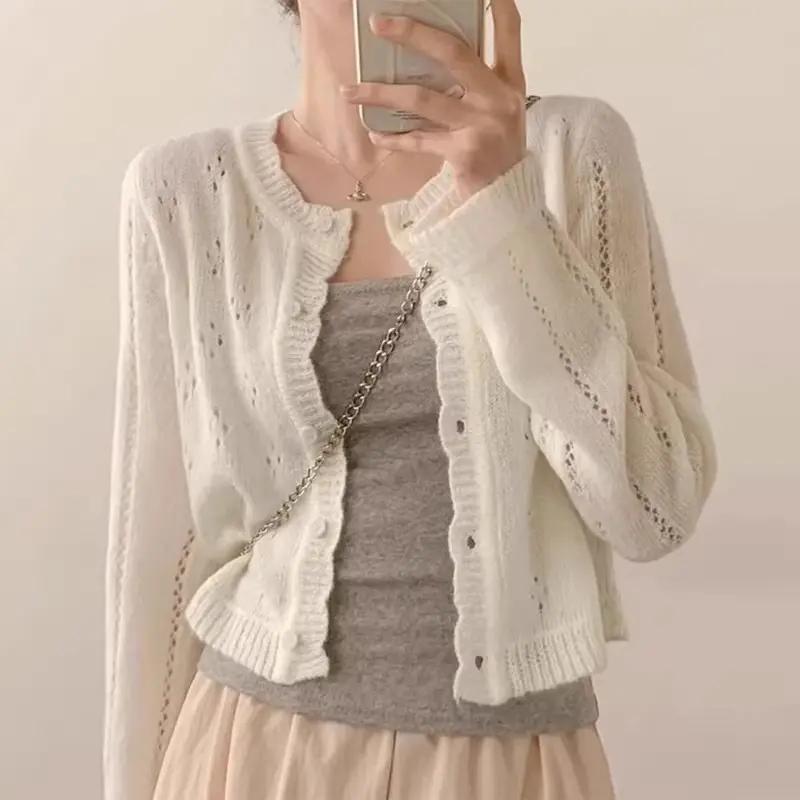 프릴 라운드넥 루즈핏 가디건 상세 이미지 2