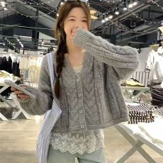 批发韩版秋冬新款女装慵懒感简约<b class='q'>百搭</b>宽松软糯毛衣开衫<b class='q'>外套</b>女上衣