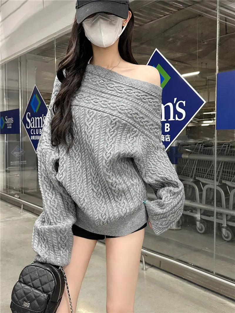 오프숄더 긴소매 니트 상세 이미지 2