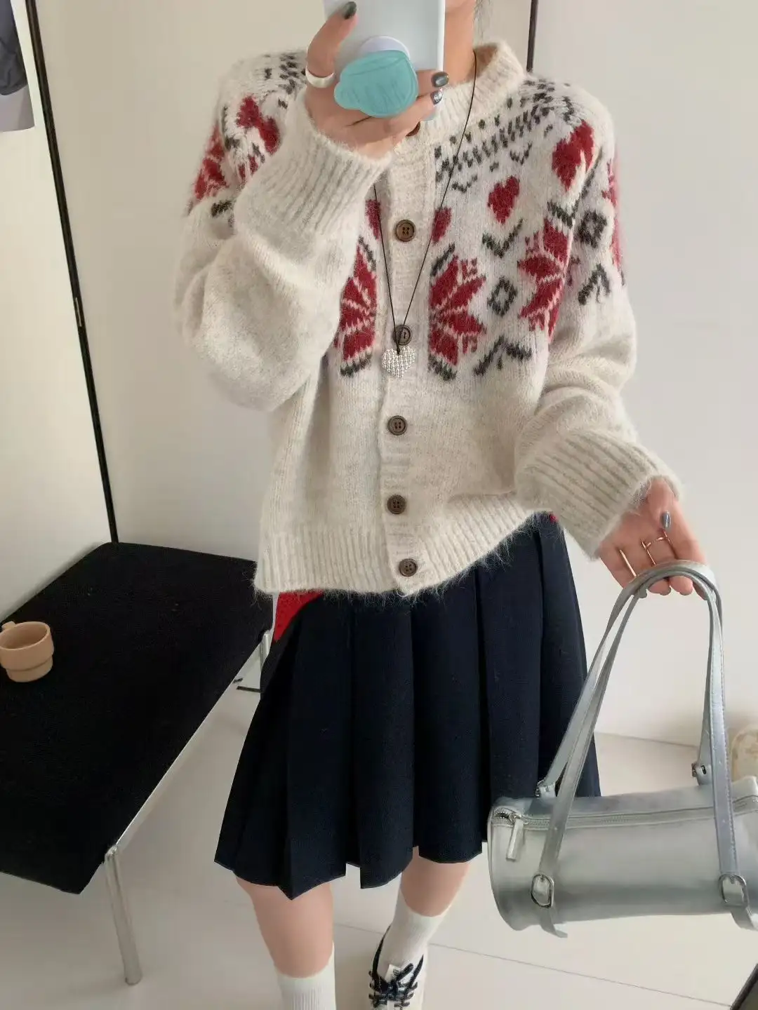 페어아일 자수 라운드넥 가디건 상세 이미지 3