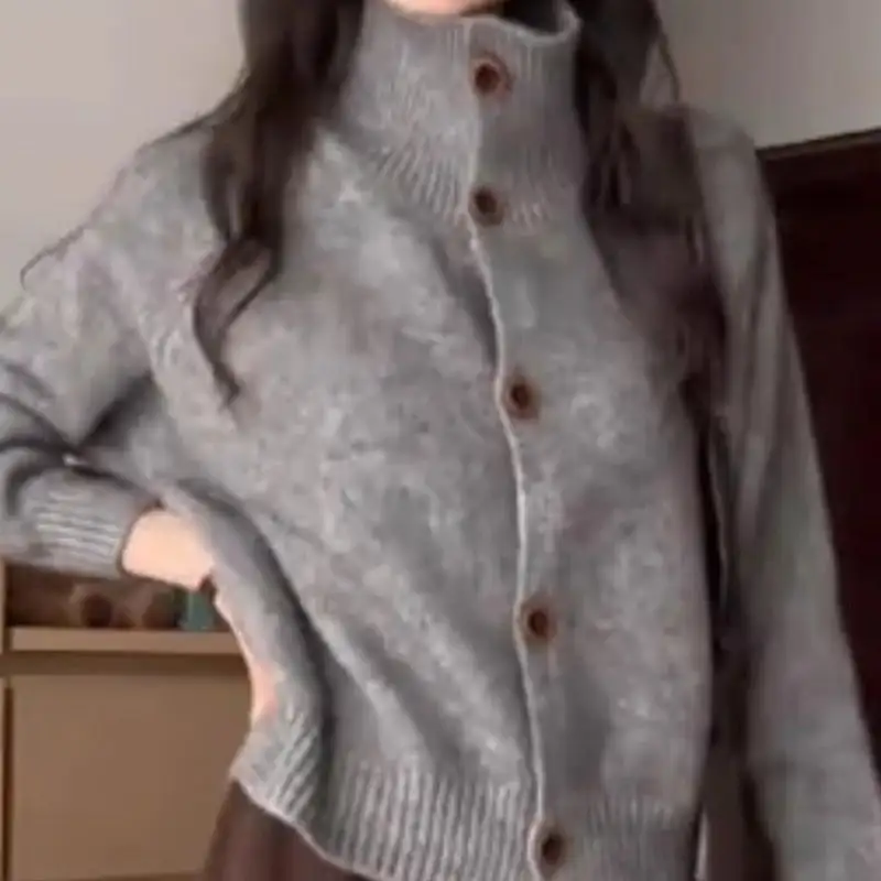 그레이 하이넥 니트 카디건 상세 이미지 5