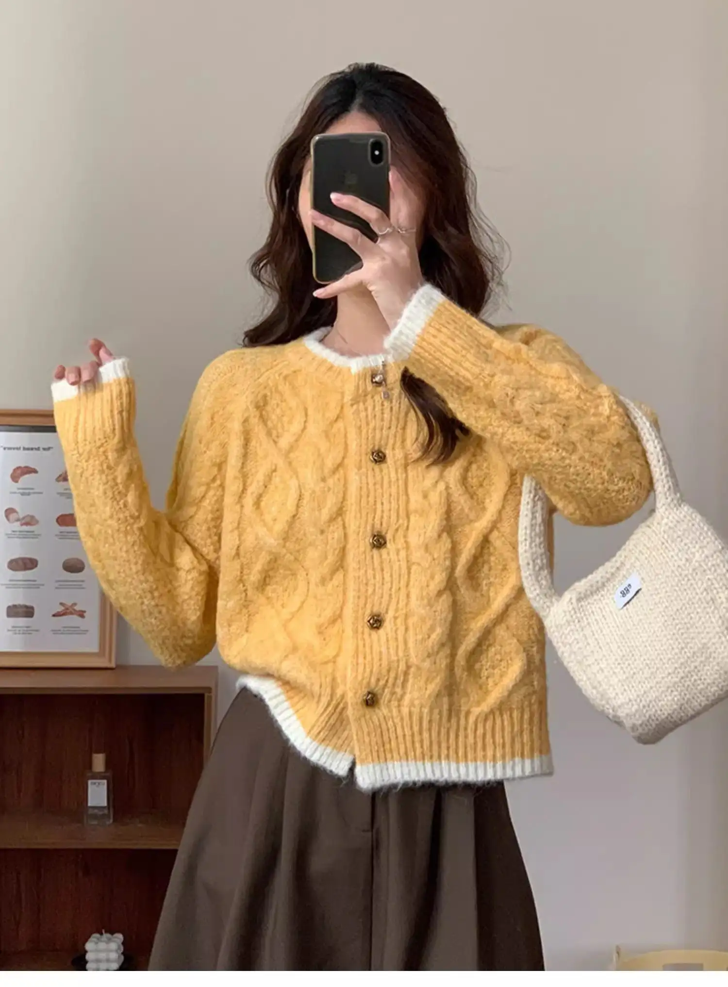 울 블루 크롭 꽈배기 가디건 상세 이미지 13