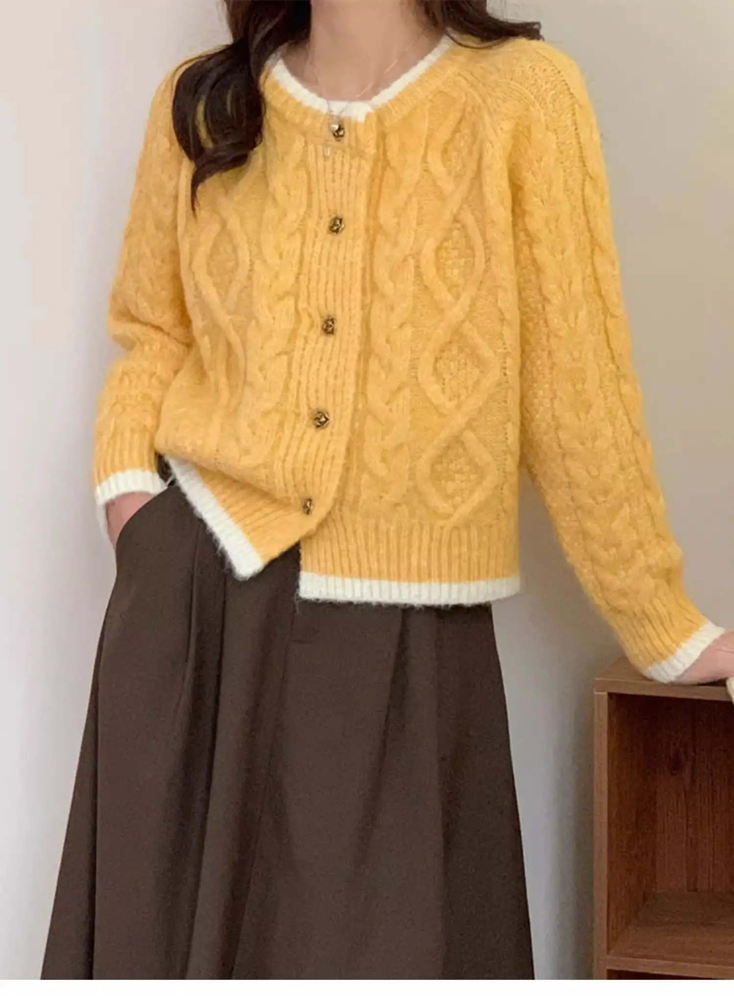 울 블루 크롭 꽈배기 가디건 상세 이미지 16