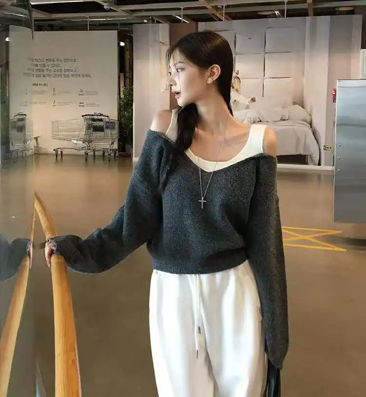 투톤 오프숄더 니트 상세 이미지 7