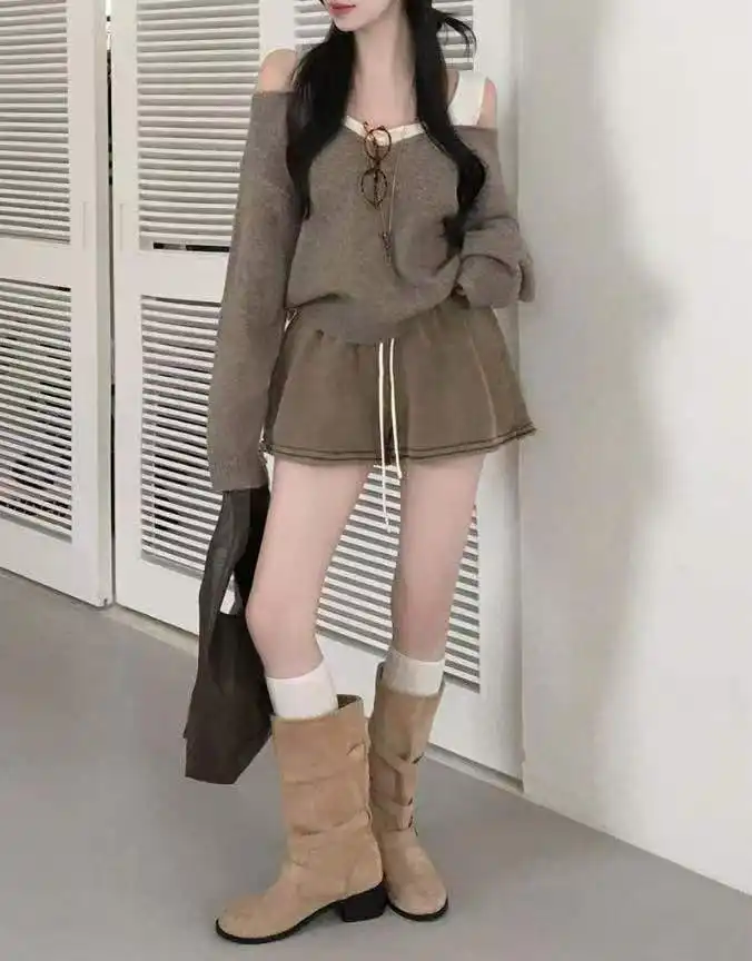 투톤 오프숄더 니트 상세 이미지 17