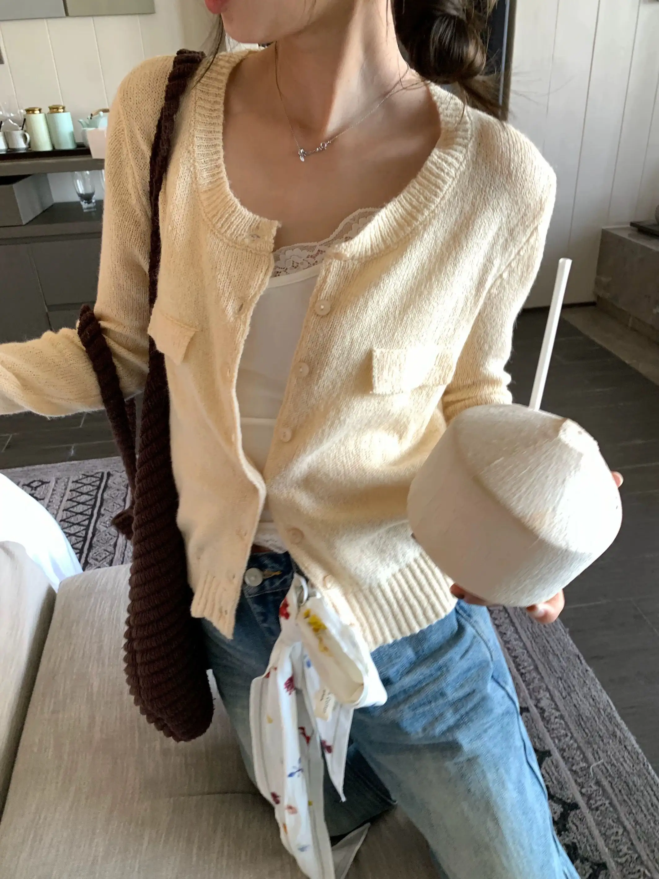 마해모 라운드넥 루즈핏 가디건 상세 이미지 4