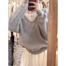 批发软糯奶灰色fufu假两件针织衫女秋<b class='q'>冬</b>慵懒风女装穿搭浣熊绒毛衣