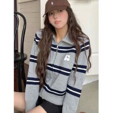 批发<b class='q'>韩国</b>**Retionan撞色双拉链高领百搭条纹开衫女装秋季针织衫外套