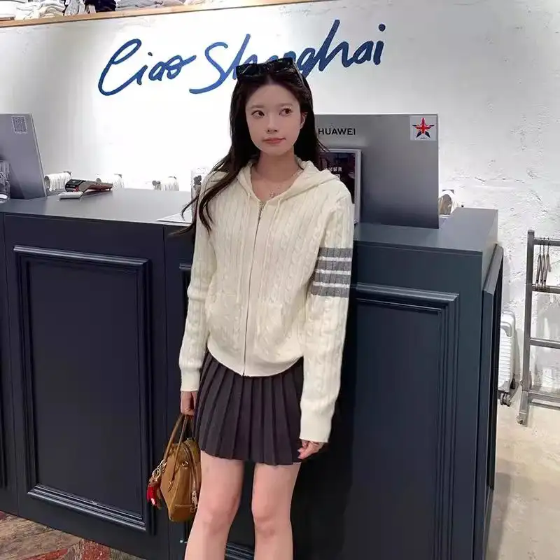 한국인기 루즈핏 프레피 꽈배기 니트 가디건 상세 이미지 1