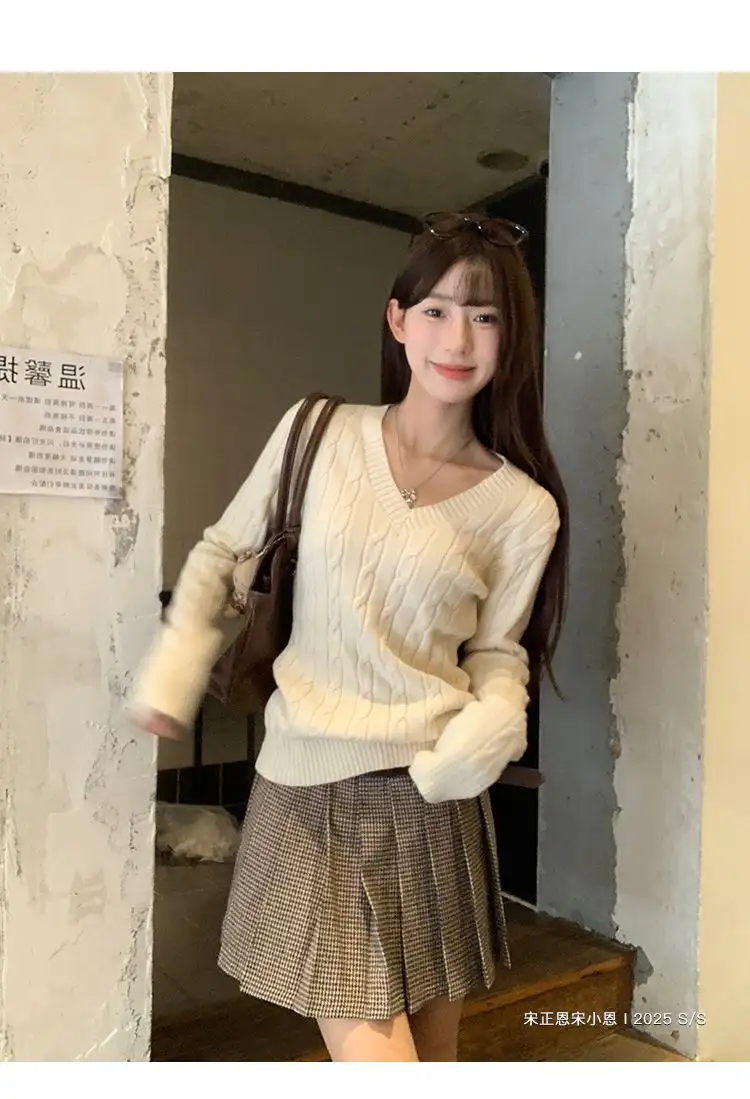 한국인기 루즈핏 꽈배기 V넥 가디건 상세 이미지 14