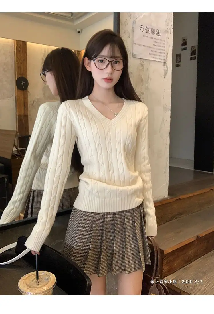 한국인기 루즈핏 꽈배기 V넥 가디건 상세 이미지 16
