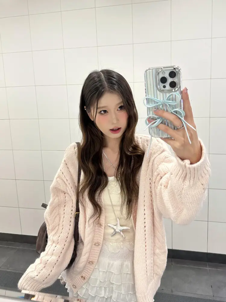 러블리 핑크 V넥 꽈배기 가디건 상세 이미지 4