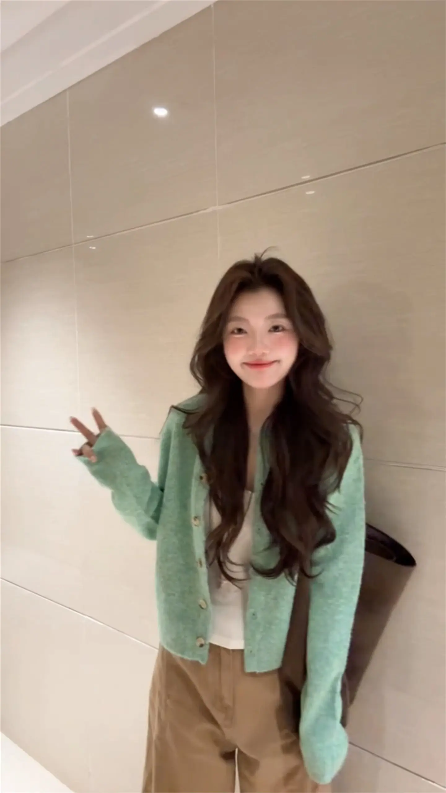 한국인기 그린 루즈핏 니트 가디건 상세 이미지 10