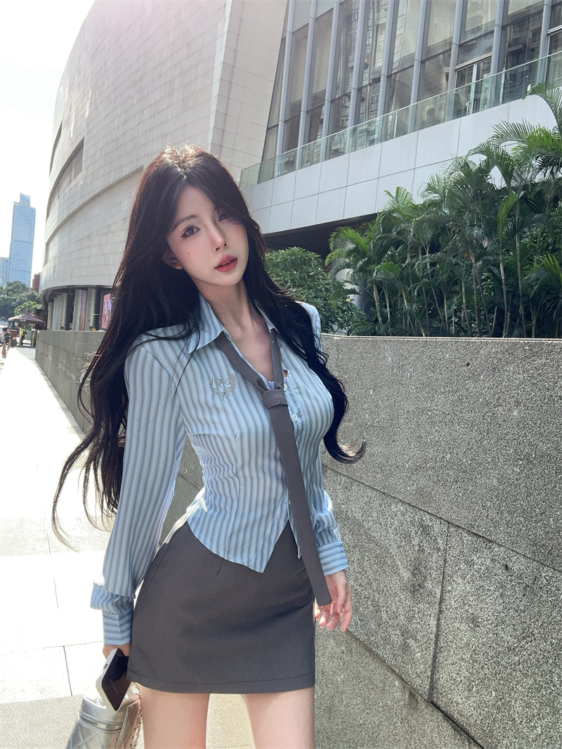 MY13249# 新款~纯欲学院风条纹领带修身衬衫A字半裙套装女女裝貨源服裝批發