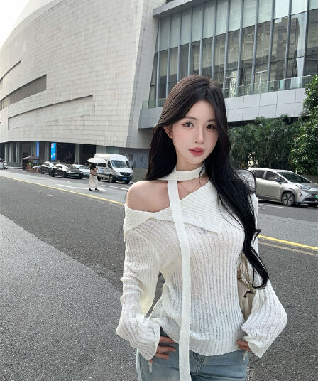 실사 고급 센스 비스듬한 어깨 대 뒤집다 측면 리본 긴팔 얇은 스타일 니트 스웨터 여성