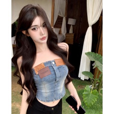 批发实拍 新款~辣妹拼接皮牌装饰一字肩牛仔抹胸上衣女