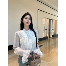 批发实拍   气质重工泡泡袖褶皱花边别致衬衫上衣女