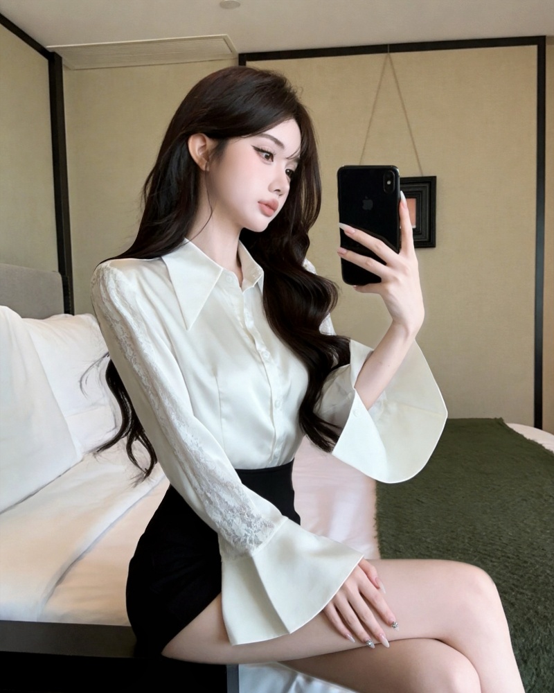 新款高级感蕾丝拼接Polo领缎面长袖衬衫女 服裝批發女裝批發服飾貨源