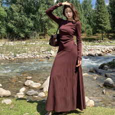 批发EIA一尧【智性美人】简约知性套装女秋气质上衣半身裙老钱两件套