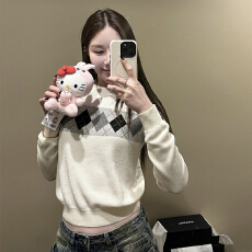 批发蝶宝嘻 复古菱格 圆领羊毛两色<b class='q'>打底衫</b>女秋冬内搭上衣毛衣针织衫