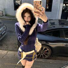 批发法式温柔风轻奢毛领包臀短款针织<b class='q'>连衣裙</b>女2025秋冬连帽打底毛衣裙