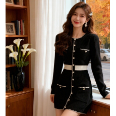 批发法式赫本风<b class='q'>黑色</b>针织连衣裙女2025秋冬新款高级感收腰显瘦气质<b class='q'>短裙</b>