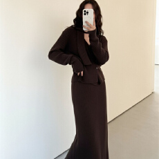 批发慵懒风<b class='q'>不规则</b>针织<b class='q'>开衫</b>围巾半身裙三件套女秋冬气质毛衣长裙套装