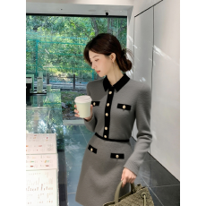 批发出席重要场合的裙子轻熟法式气质收腰小香风灰色拼接针织<b class='q'>连衣裙</b>秋