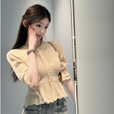 批发桃丽丝情书 镂空钩花中袖收腰<b class='q'>针织</b><b class='q'>开衫</b>女春夏装小香复古花边上衣