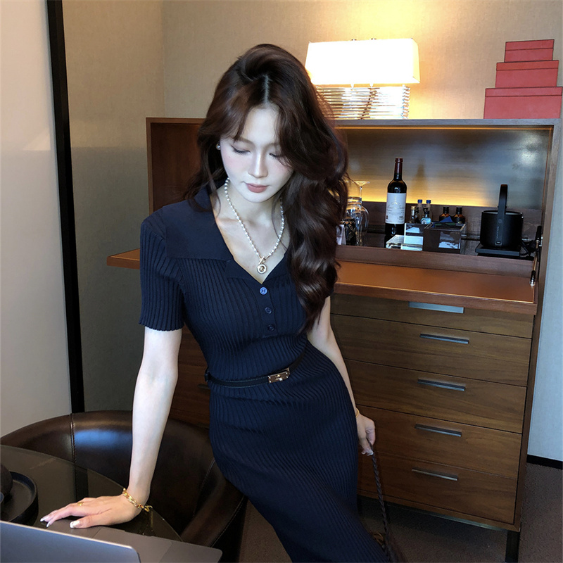 wild kiwi V넥 프랑스식 니트 타이트 스커트 롱 스커트 여성 여름 레트로 몸매 가꾸기 슬림해 보이는 허리 수축 품격 드레스