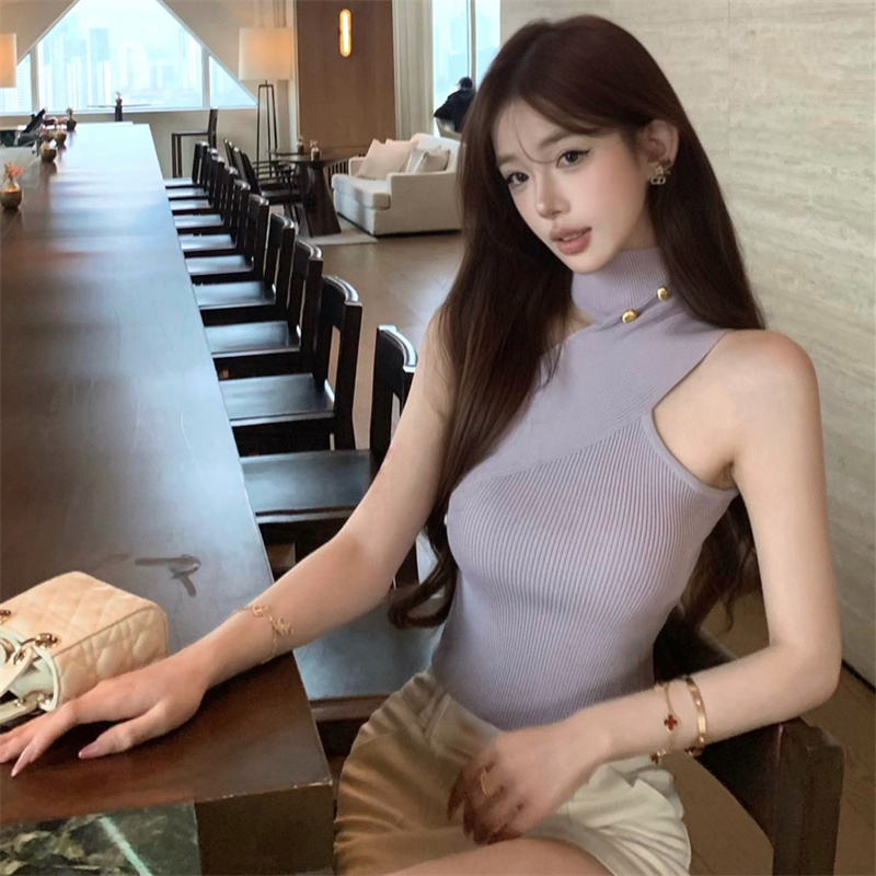 jayky yang 되돌리기 부적 비대칭 비스듬한 어깨 행침 목 조끼 슬립 몸매 가꾸기 쇼트 스타일 니트 맨위