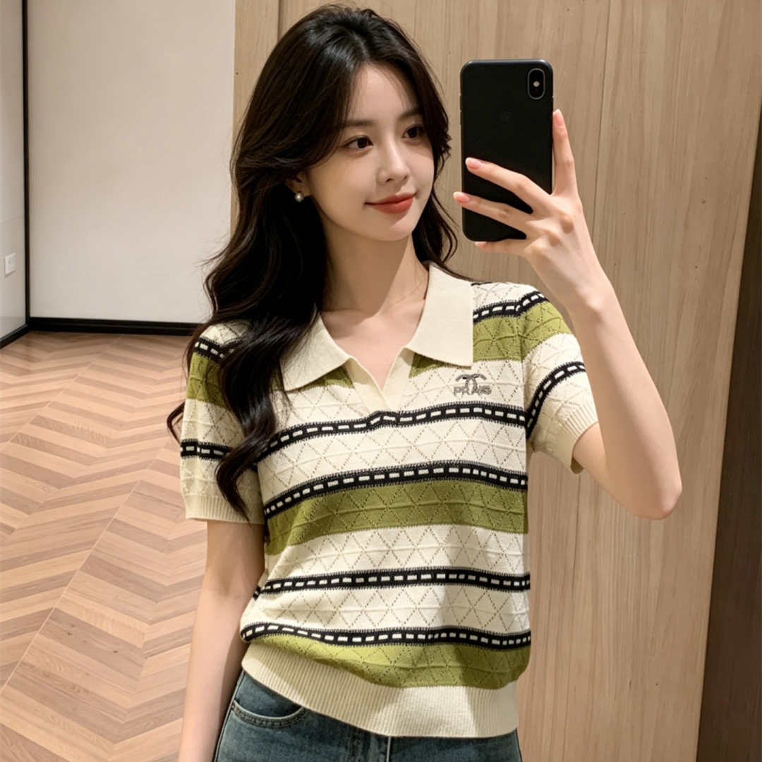 한 부서 학원 스타일 POLO 칼라 배색 스트라이프 니트 스웨터 여성용 짧은 소매 얇은 스타일 다용도 캐주얼 연령 감소 풀오버 맨위