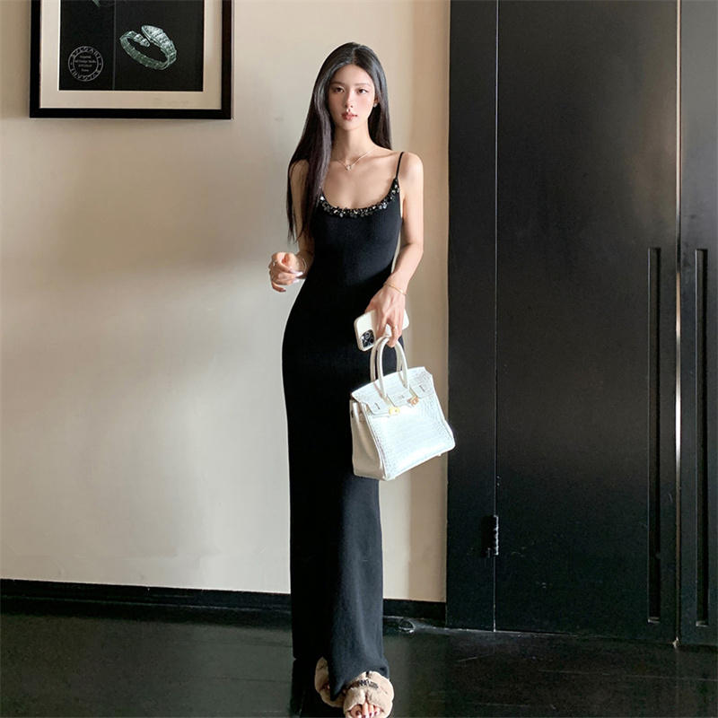 yoli 장 宥 이익 가을의 날 왈츠 프랑스식 양모 니트 슬립 여성 드레스 봄 가을 슬림해 보이는 타이트 스커트