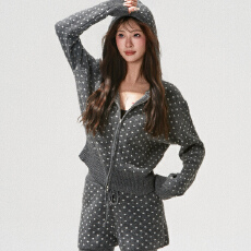 批发柳智敏 宋雨琦同款 SCULPTOR韩国代购波点连帽针织开衫短裤套装女