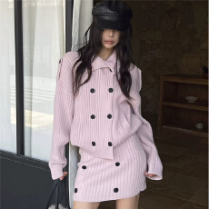 批发复古气质双排扣开衫毛衣外套半身短裙两件套女秋季慵懒松弛感套装