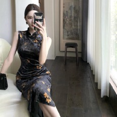 批发实拍新中式百搭无袖旗袍金丝绒印花显瘦开叉包臀裙连衣裙